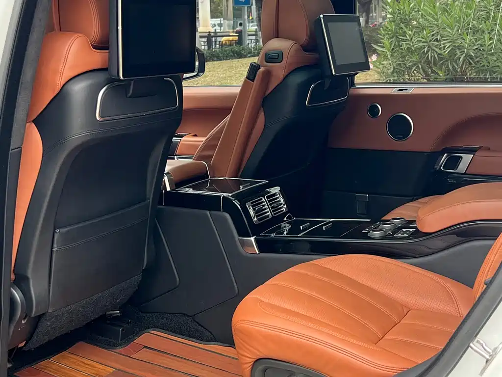 Land Rover Range Rover 2014 3.0 TDV6 Vogue SE Autobiography Long Wheelbase 2018 - thumbnail 13