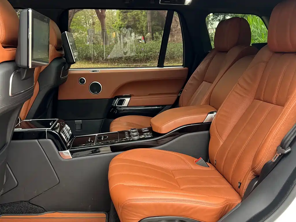 Land Rover Range Rover 2014 3.0 TDV6 Vogue SE Autobiography Long Wheelbase 2018 - thumbnail 27