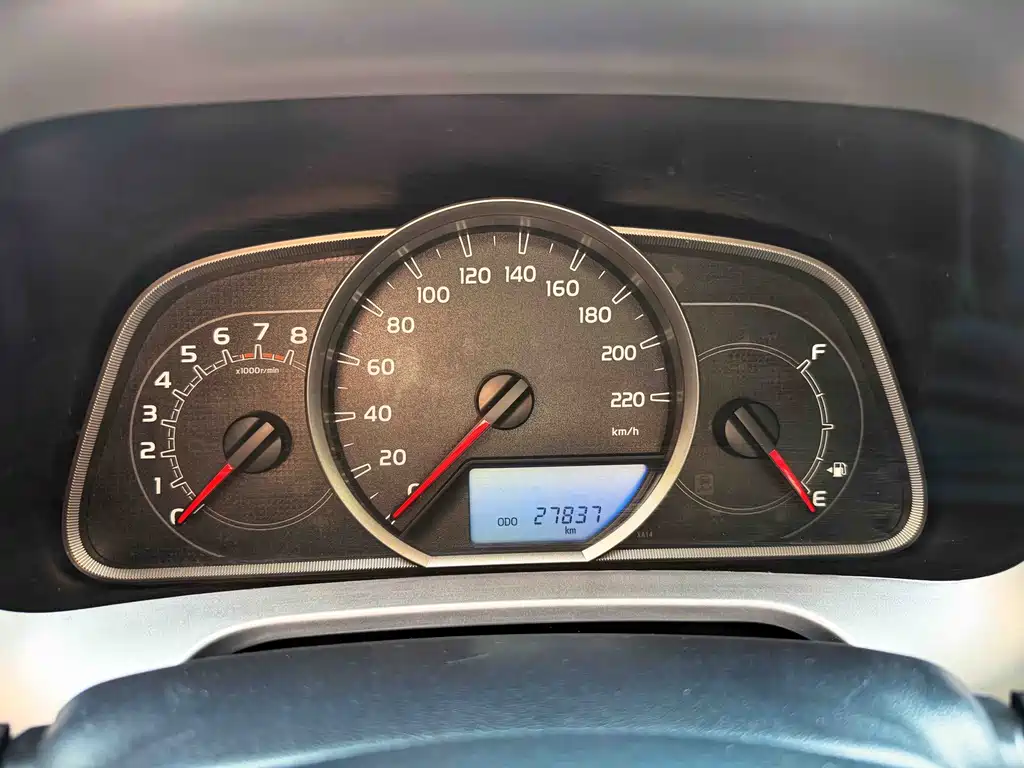 Toyota RAV4 2018 2.0L CVT 2WD Fashion X Edition 2019 - thumbnail 13