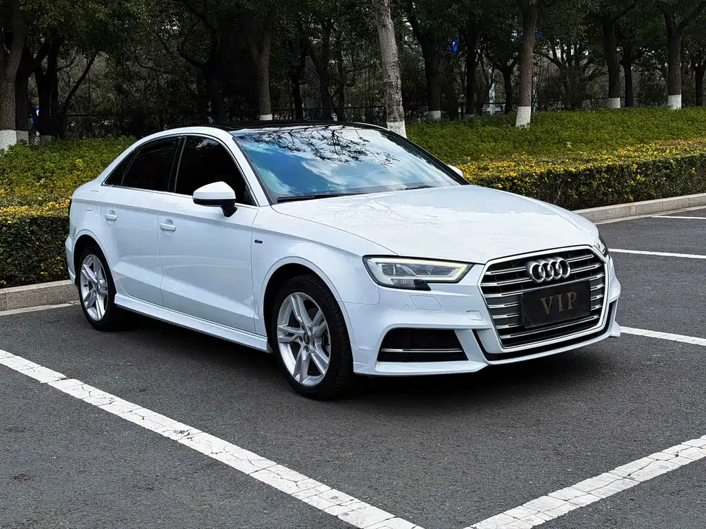 Audi Audi A3 2020 Limousine 35 TFSI Fashion Edition国VI 2021 - thumbnail 3