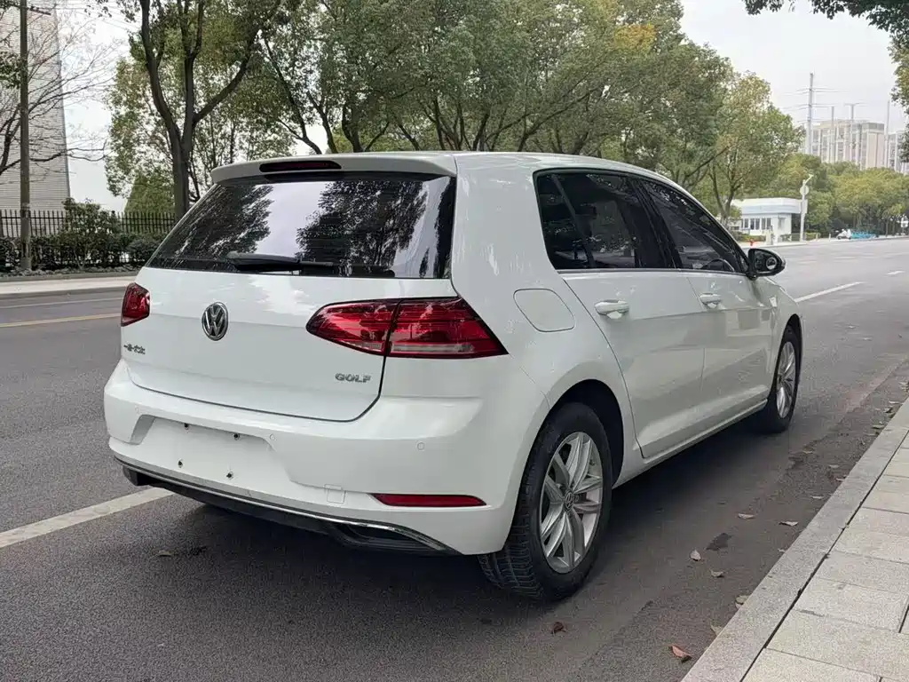 Volkswagen Volkswagen Golf 2014 1.6L Automatic Comfort Model 2015 - thumbnail 13