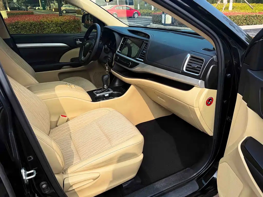 Toyota Toyota Highlander 2018 2.0T AWD Premium Edition 7-seater China V 2019 - thumbnail 11