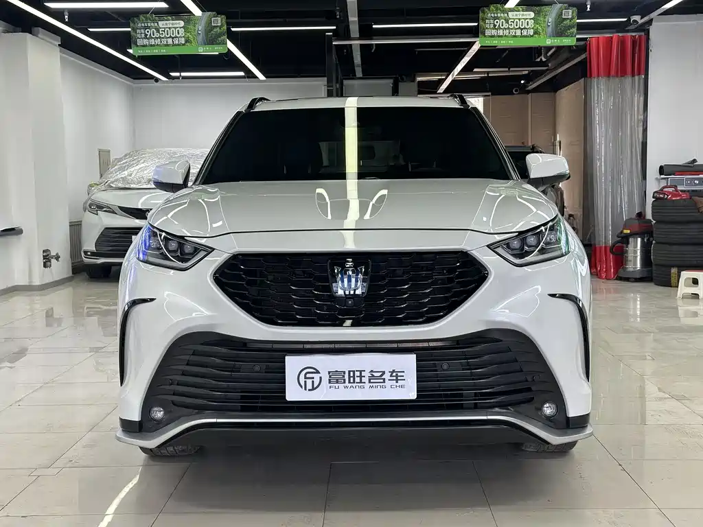 Toyota Crown Kluger 2023 2.5L HEV AWD Premium Edition 2023 - thumbnail 2