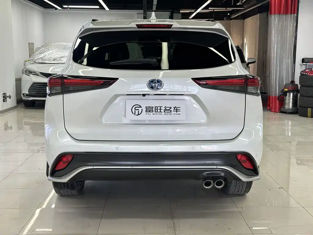 Toyota Crown Kluger 2023 2.5L HEV AWD Premium Edition 2023 - thumbnail 4