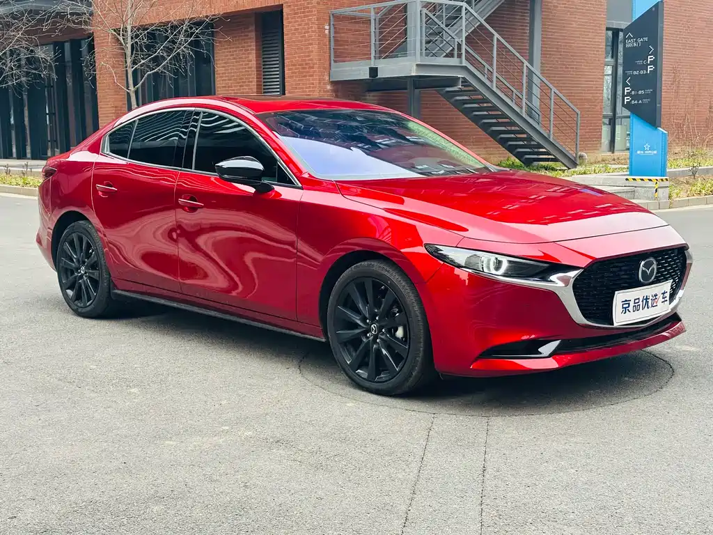 Mazda Mazda 3 Axela 2025 2.0L Automatic Premium Edition 2025 - thumbnail 2