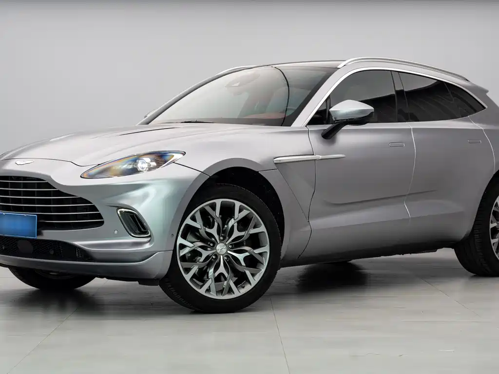 Aston Martin Aston Martin DBX 2022 3.0T Straight-Six 2022 - thumbnail 2
