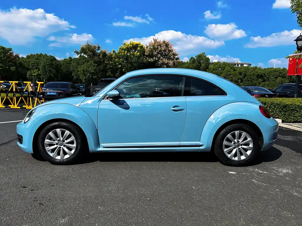 Volkswagen Volkswagen Beetle 2015 180TSI 2015 - thumbnail 4