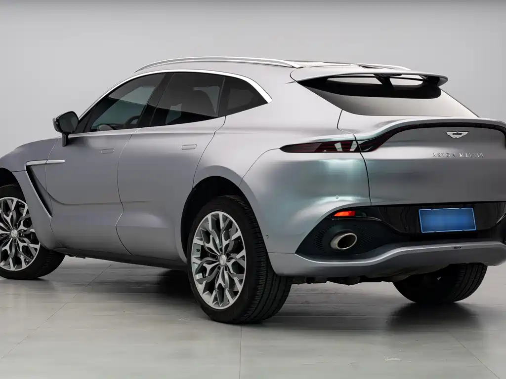 Aston Martin Aston Martin DBX 2022 3.0T Straight-Six 2022 - thumbnail 17