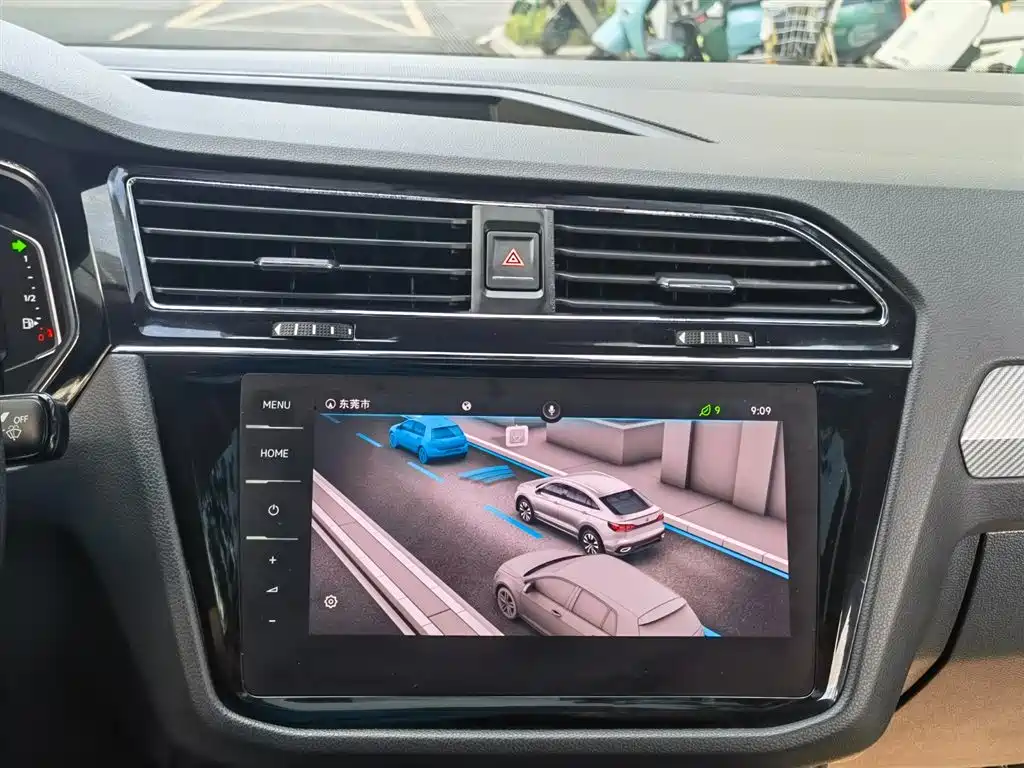 Volkswagen Tharu X 2021 330TSI Two-Wheel Drive Flagship Edition 2021 - thumbnail 18
