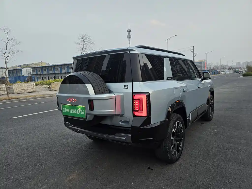 Fangchengbao Leopold 8 2025 Intelligent Courage Flagship 6-seater 2025 - thumbnail 9