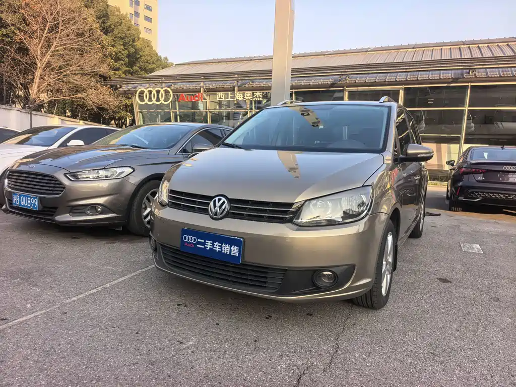 Volkswagen Volkswagen Touran 2015 1.4T Manual Style Edition 5-seater 2015
