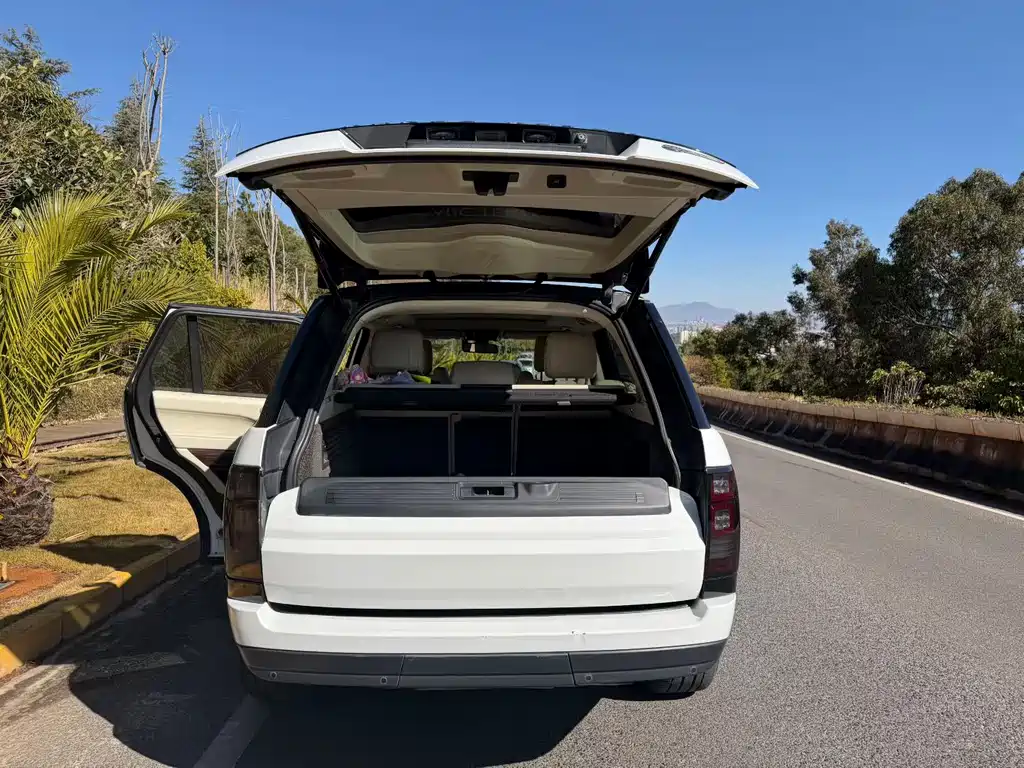 Land Rover Range Rover 2015 3.0 TDV6 Vogue 2015 - thumbnail 7