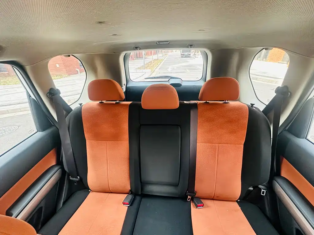 Dongfeng Fengdu DFM Fengdu MX6 2016 2.0L CVT 2WD All-Round Edition 2016 - thumbnail 11
