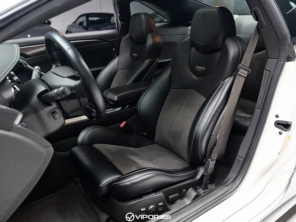 Cadillac Cadillac CTS (Imported) 2012 6.2L CTS-V Coupe 2015 - thumbnail 11