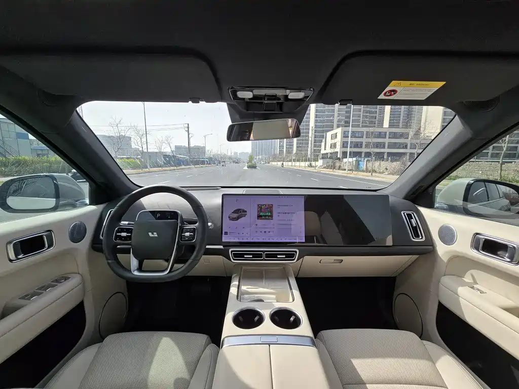 Li Auto Li L6 2025 Pro Intelligent Upgrade Edition 2025 - thumbnail 5