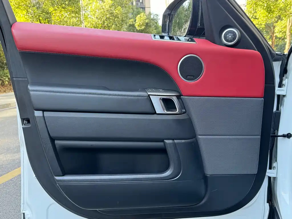 Land Rover Range Rover Sport 2020 3.0 L6 HSE DYNAMIC 2020 - thumbnail 16