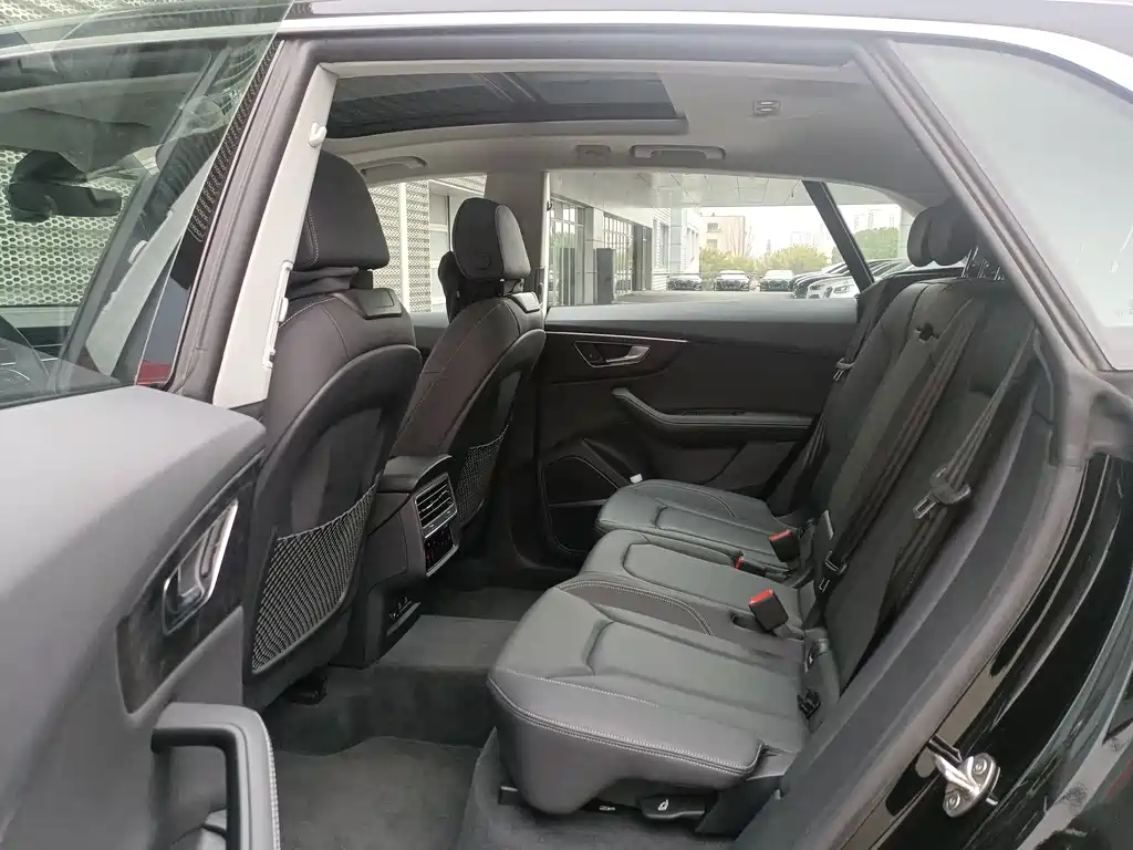 Audi Audi Q8 2024 55 TFSI Premium Dynamic Edition 2024 - thumbnail 10