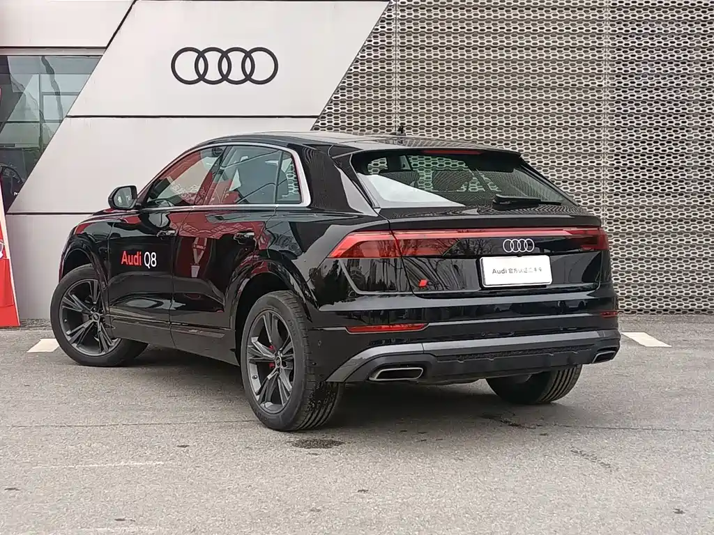 Audi Audi Q8 2024 55 TFSI Premium Dynamic Edition 2024 - thumbnail 11
