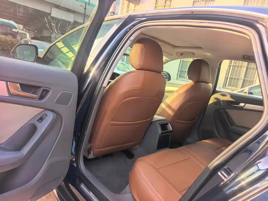 Audi Audi A4L 2012 2.0 TFSI Automatic Comfort Model 2012 - thumbnail 12