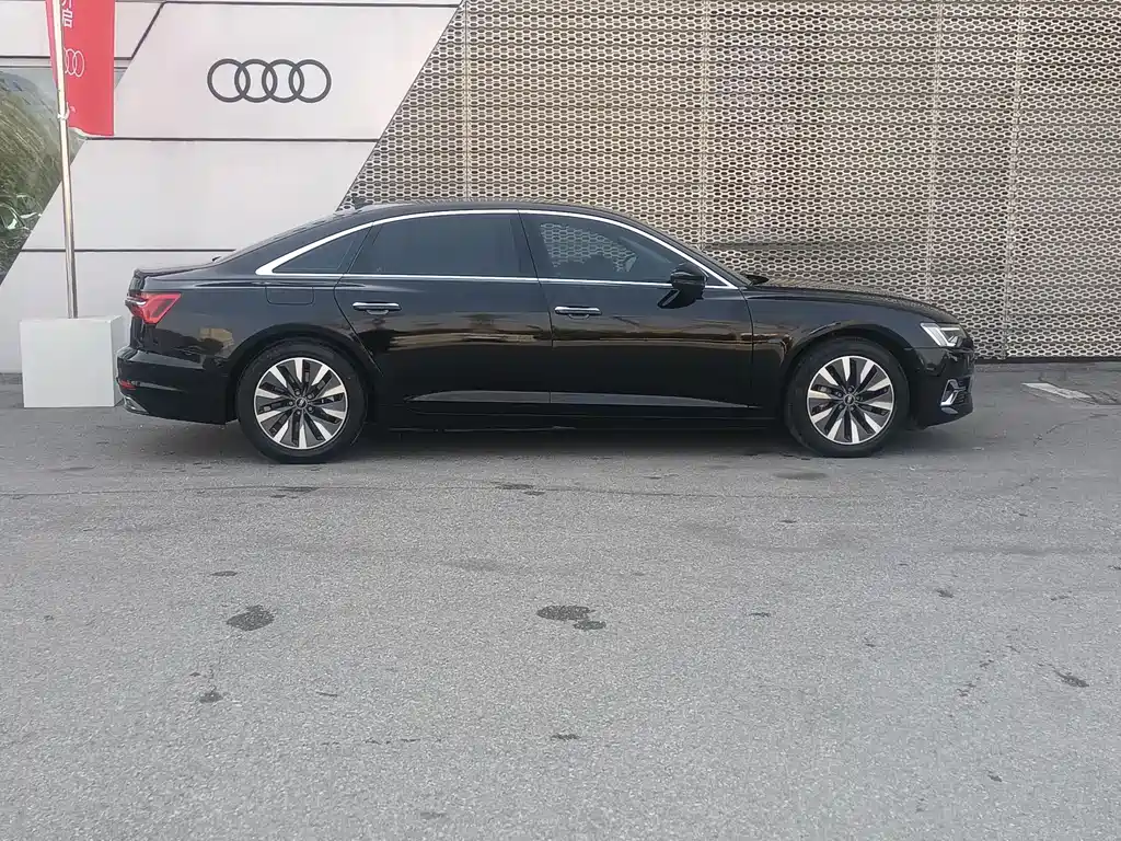 Audi Audi A6L 2024 45 TFSI Premium Elegant 2024 - thumbnail 4