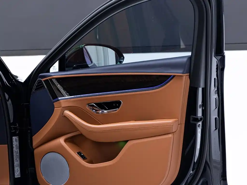 Bentley Bentley Flying Spur 2021 4.0T V8 Standard Edition 2021 - thumbnail 17