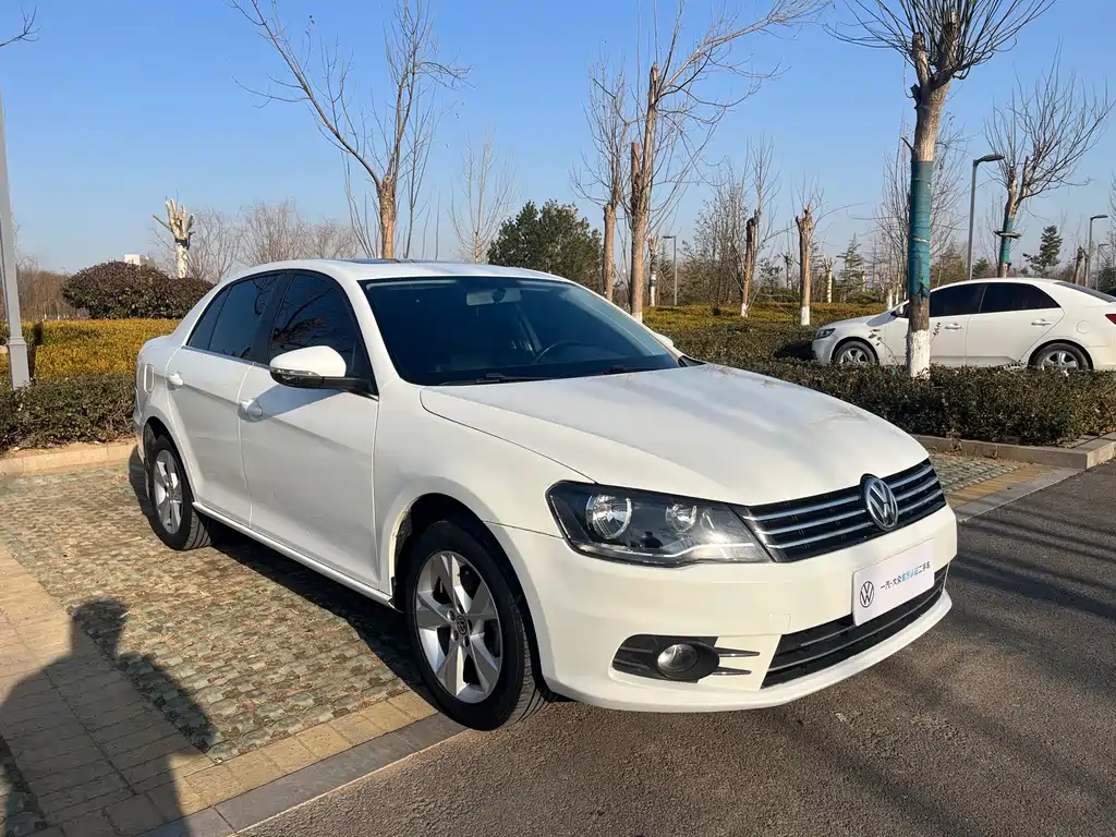 Volkswagen Volkswagen Bora 2015 Quality Edition 1.6L Automatic Comfort Model 2015 - thumbnail 3