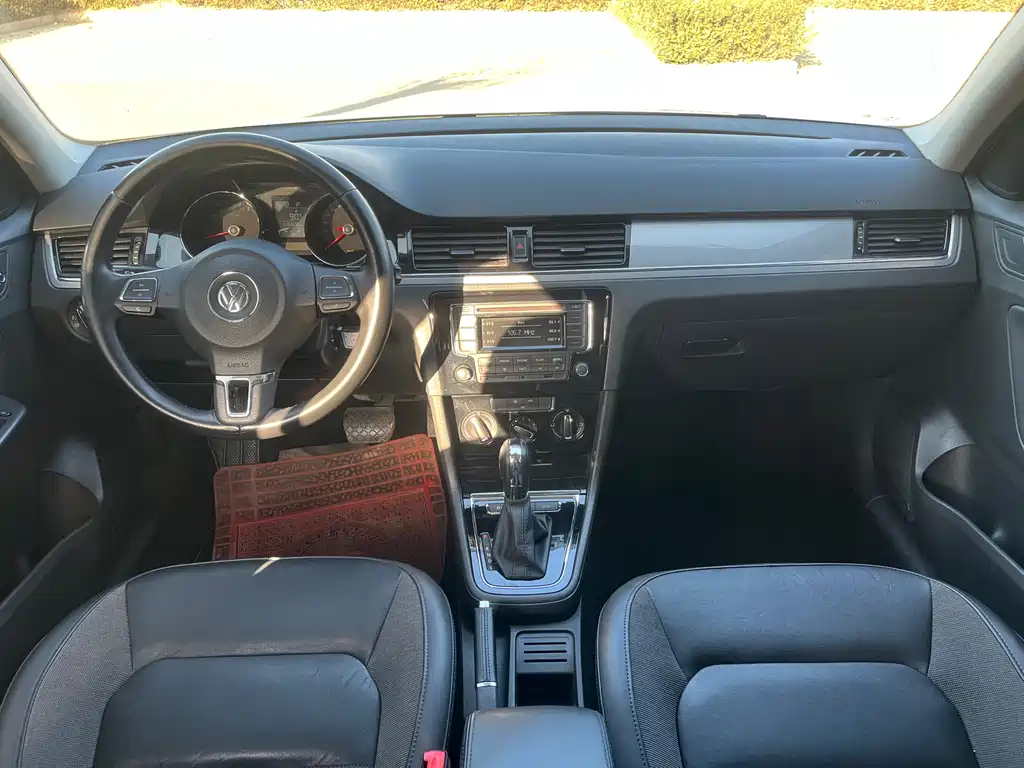 Volkswagen Volkswagen Bora 2015 Quality Edition 1.6L Automatic Comfort Model 2015 - thumbnail 8