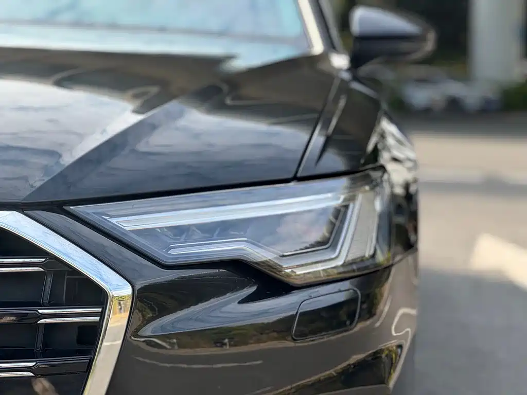 Audi Audi A6L 2023 40 TFSI Luxury Dynamic Model 2023 - thumbnail 4