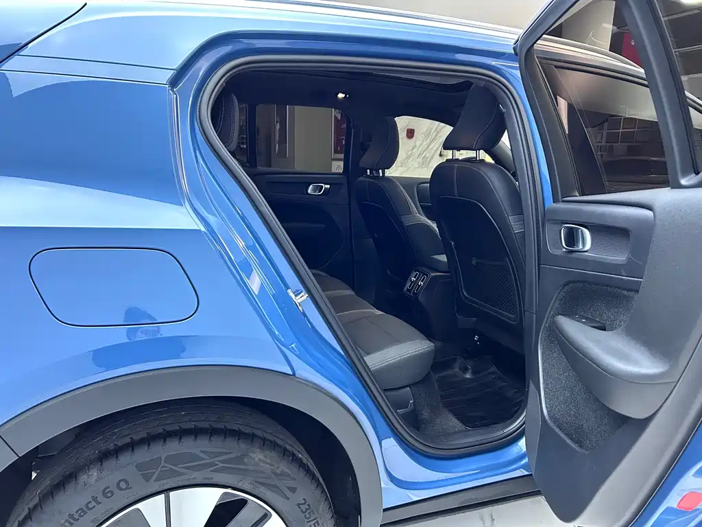 Volvo Volvo XC40 2024 B3 Core Luxury Edition 2023 - thumbnail 11