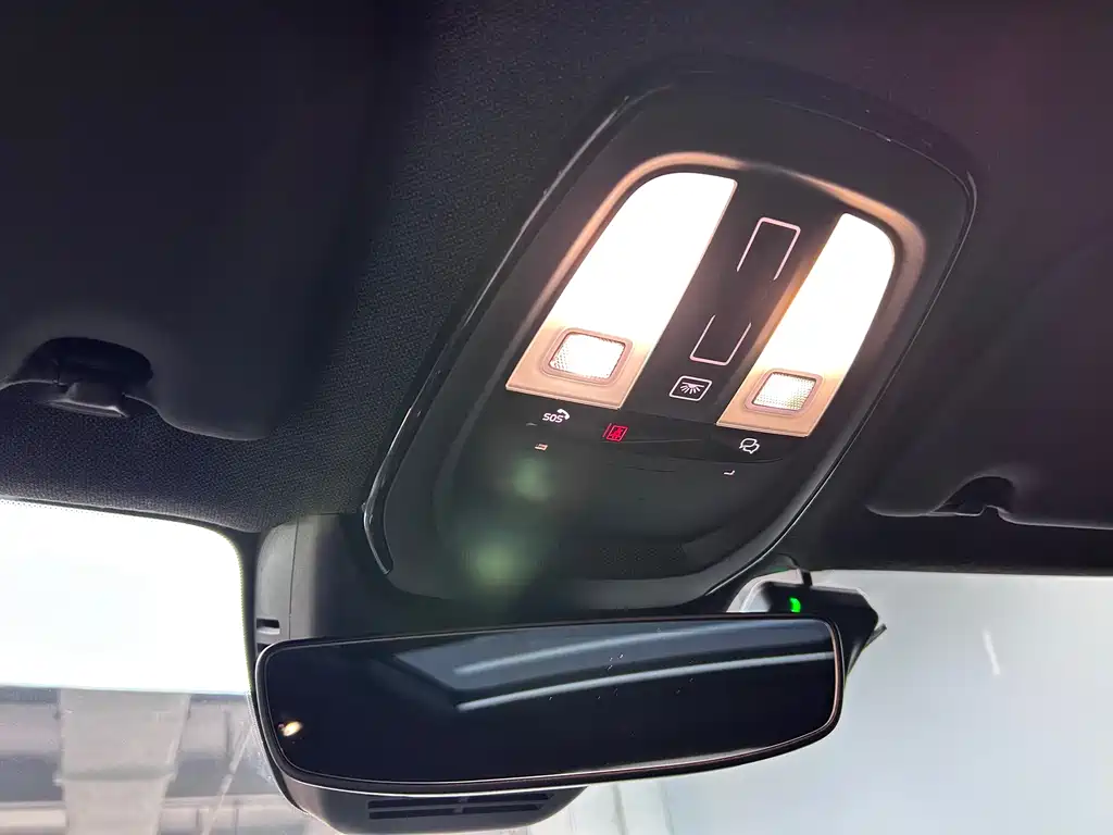 Volvo Volvo XC40 2024 B3 Core Luxury Edition 2023 - thumbnail 19