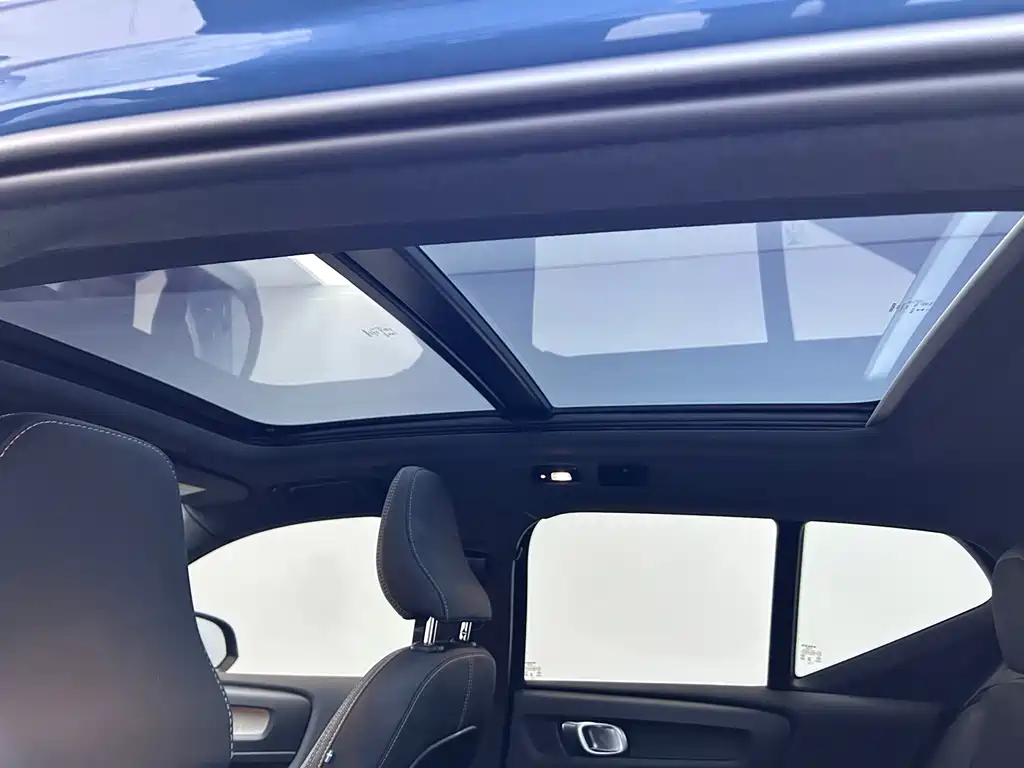 Volvo Volvo XC40 2024 B3 Core Luxury Edition 2023 - thumbnail 21