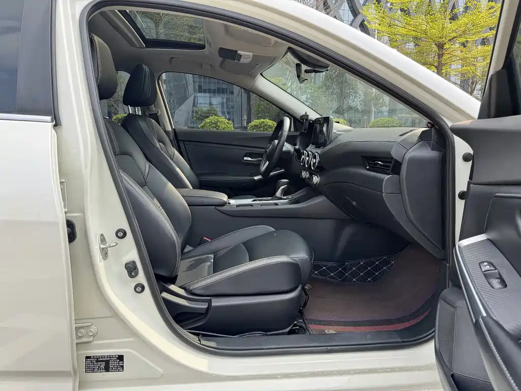 Nissan Nissan Sylphy 2022 1.6L XL CVT Comfort Edition 2023 - thumbnail 10