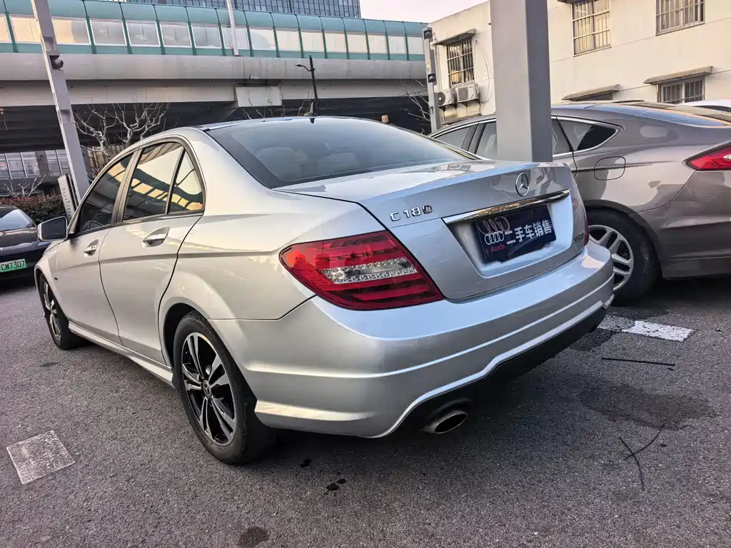 Mercedes-Benz Mercedes-Benz C-Class 2013 C 180 Classic Grand Edition 2014 - thumbnail 6