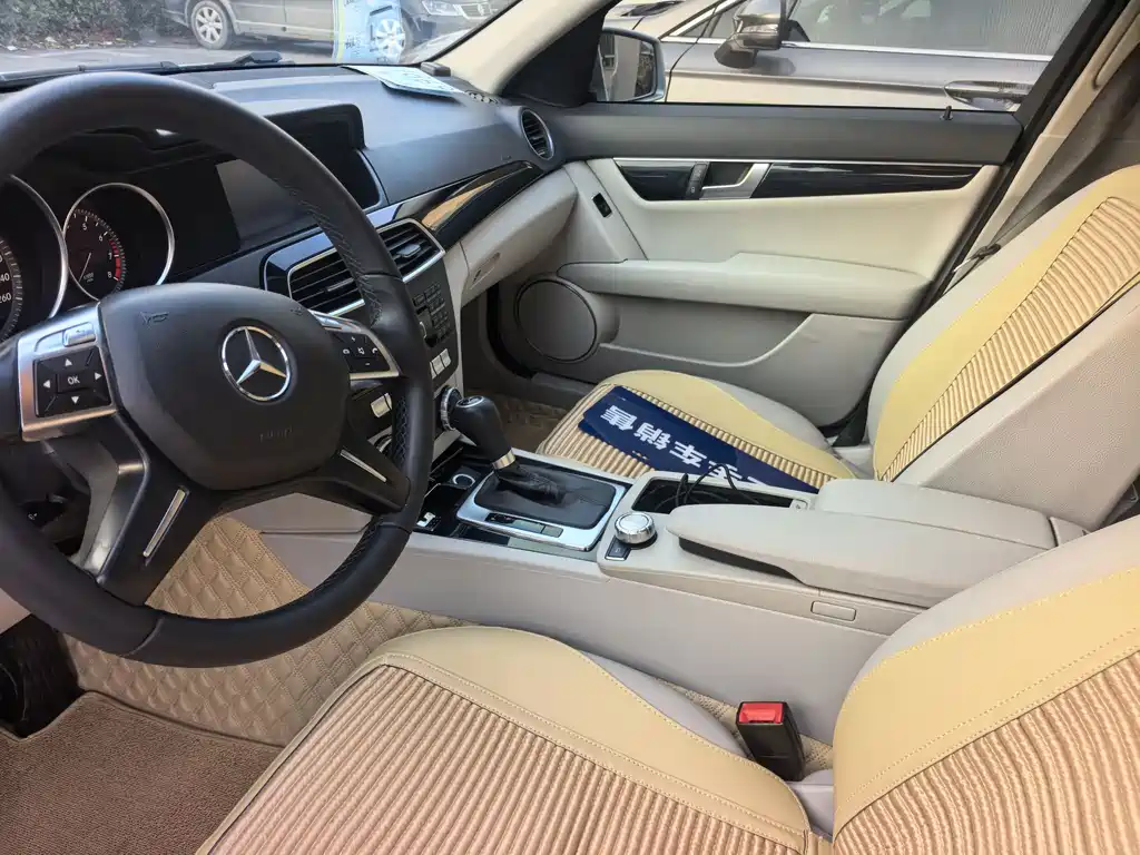 Mercedes-Benz Mercedes-Benz C-Class 2013 C 180 Classic Grand Edition 2014 - thumbnail 23