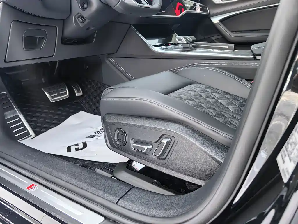 Audi Audi A6L 2025 45 TFSI quattro Premium Dynamic Model 2025 - thumbnail 11