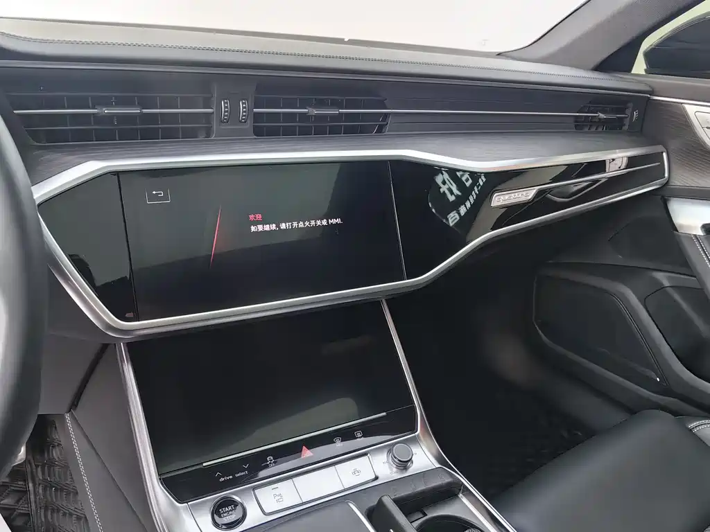 Audi Audi A6L 2025 45 TFSI quattro Premium Dynamic Model 2025 - thumbnail 14