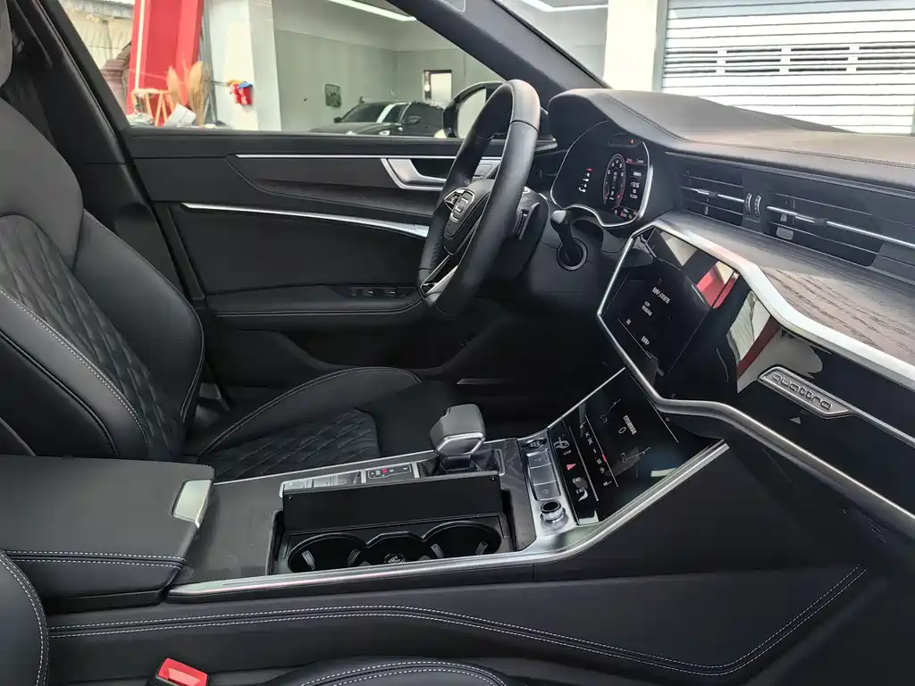 Audi Audi A6L 2025 45 TFSI quattro Premium Dynamic Model 2025 - thumbnail 21