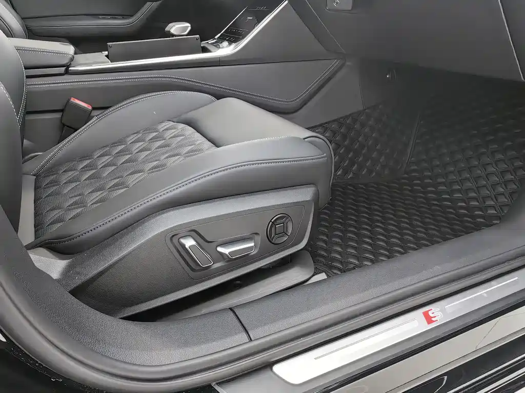 Audi Audi A6L 2025 45 TFSI quattro Premium Dynamic Model 2025 - thumbnail 25