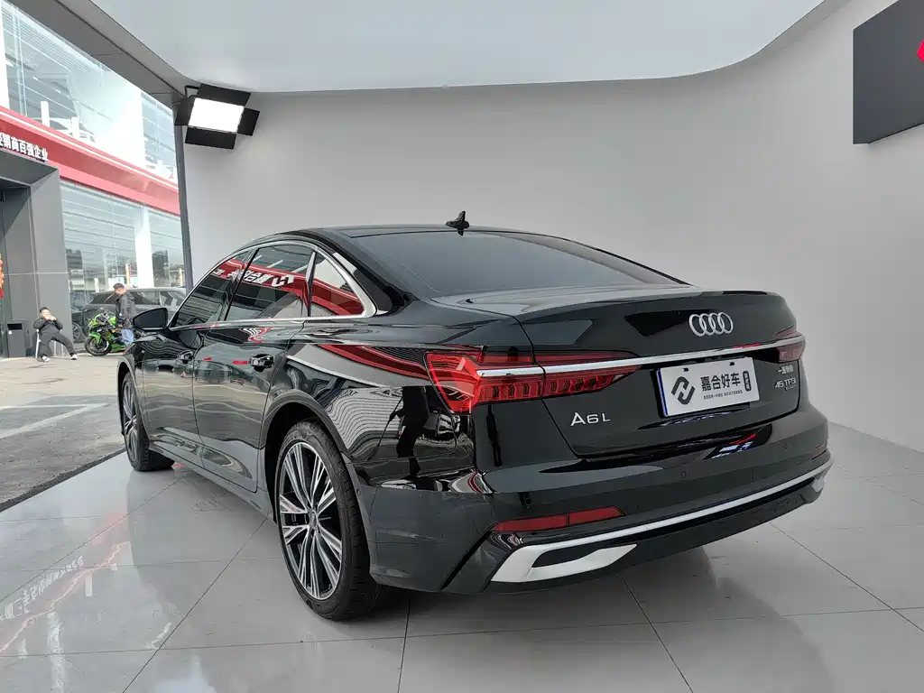 Audi Audi A6L 2025 45 TFSI quattro Premium Dynamic Model 2025 - thumbnail 29