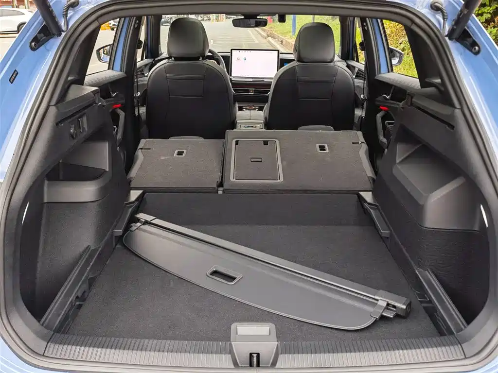 Volkswagen Tiguan L 2024 PRO 380TSI 4Motion R-Line Intelligent Premium Edition 2024 - thumbnail 11
