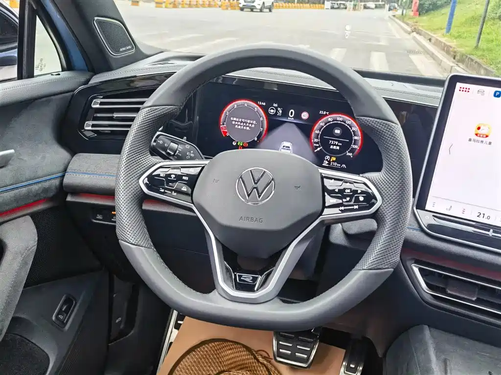 Volkswagen Tiguan L 2024 PRO 380TSI 4Motion R-Line Intelligent Premium Edition 2024 - thumbnail 12