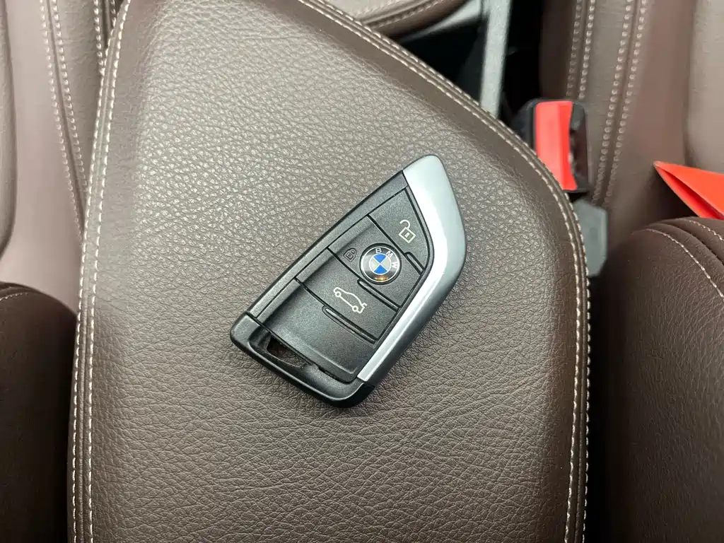 BMW BMW X1 2022 xDrive25Li Premium Model 2022 - thumbnail 11