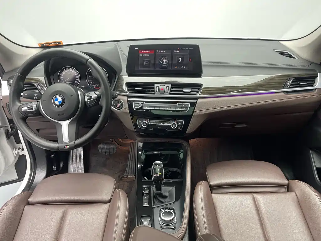BMW BMW X1 2022 xDrive25Li Premium Model 2022 - thumbnail 16