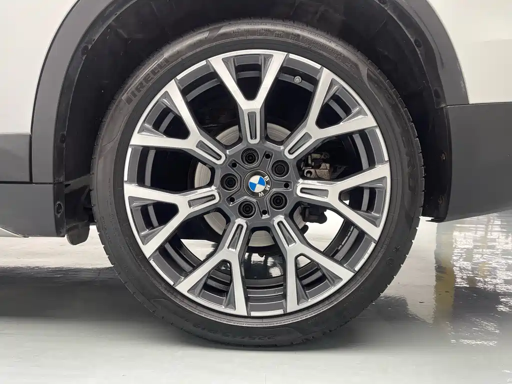BMW BMW X1 2022 xDrive25Li Premium Model 2022 - thumbnail 25