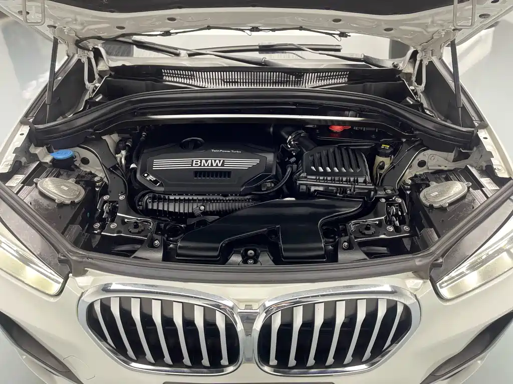 BMW BMW X1 2022 xDrive25Li Premium Model 2022 - thumbnail 26