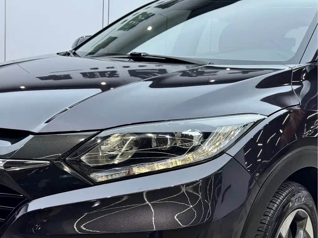 Honda Honda Vezel 2015 1.8L CVT 2WD Luxury Edition 2015 - thumbnail 24