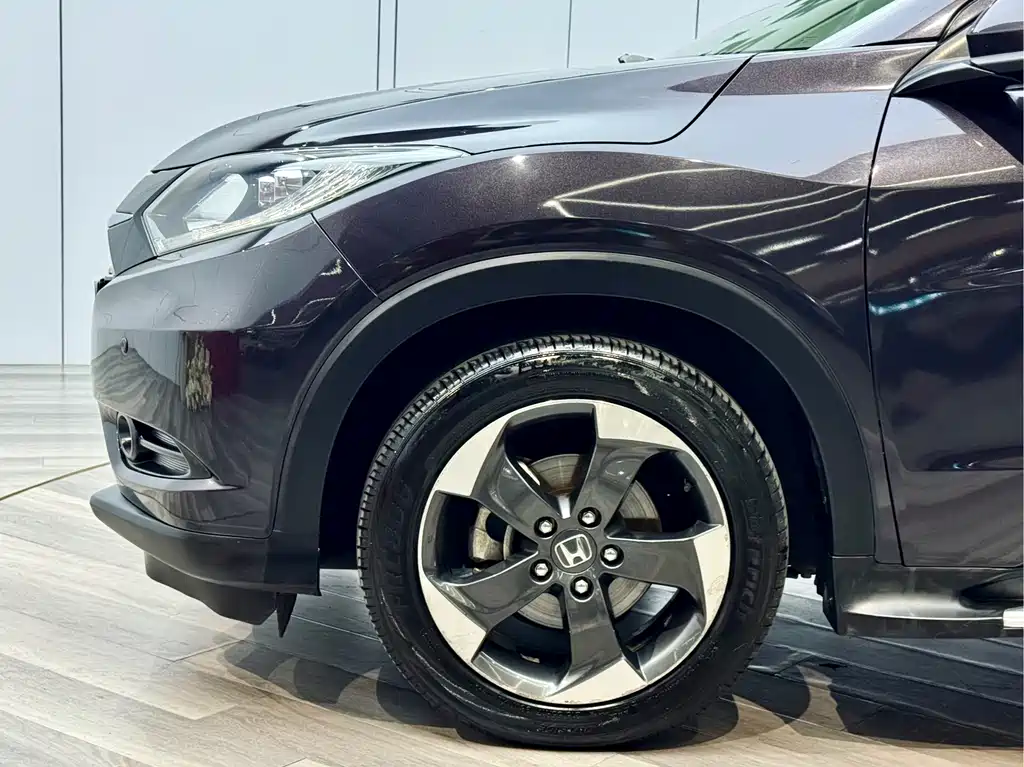Honda Honda Vezel 2015 1.8L CVT 2WD Luxury Edition 2015 - thumbnail 26
