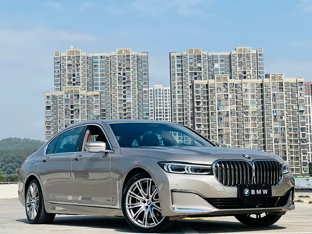 BMW BMW 7 Series 2021 740Li xDrive Executive Luxury Package 2021 - thumbnail 4