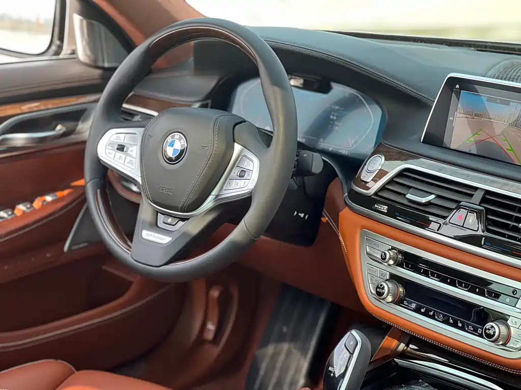 BMW BMW 7 Series 2021 740Li xDrive Executive Luxury Package 2021 - thumbnail 14