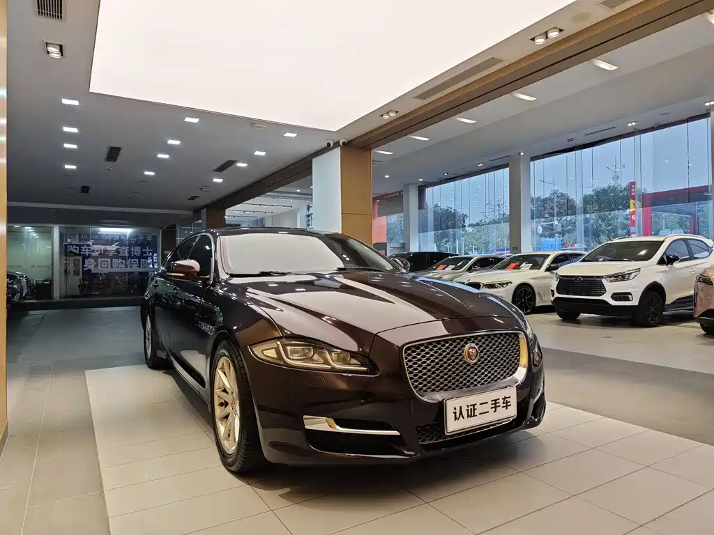 Jaguar Jaguar XJ 2016 XJL 2.0T RWD Elegant Business Edition 2017 - thumbnail 5